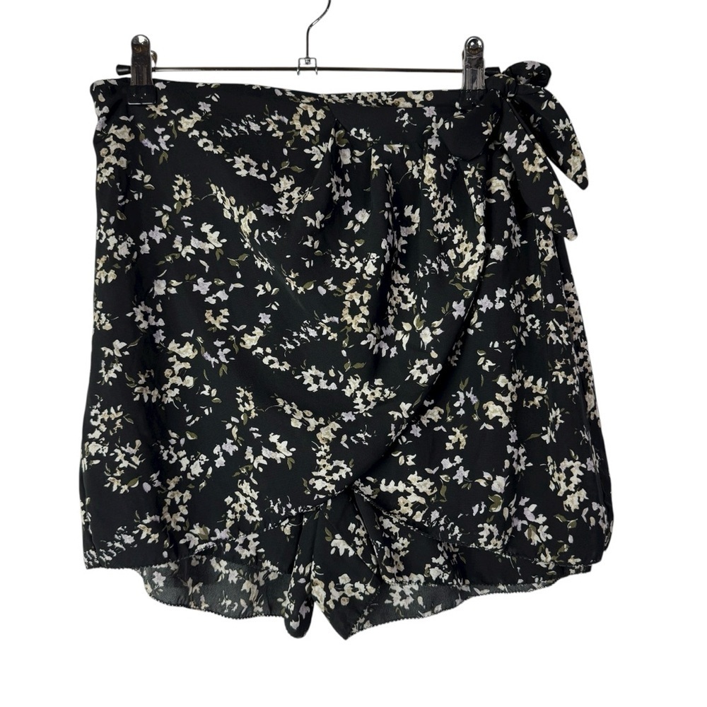 Boutique Black Floral Tie Side Mini Skort M